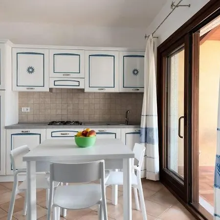 Myrsine Jenny Apartment Murta Maria